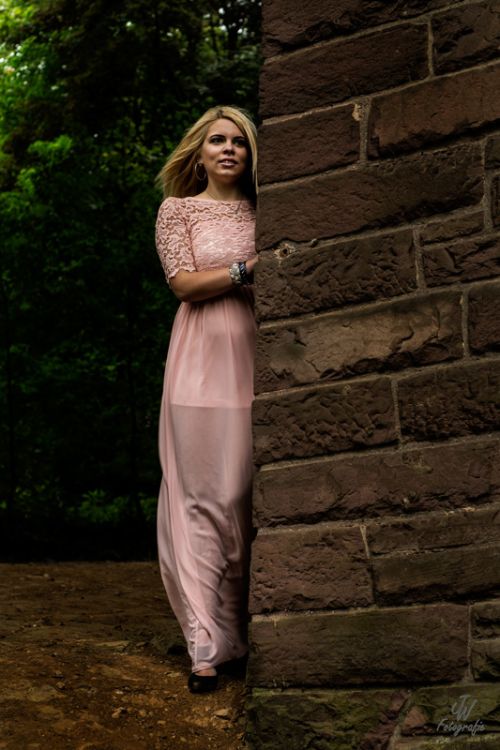 Outdoor Fotoshooting in Rinteln am Steinzeichen