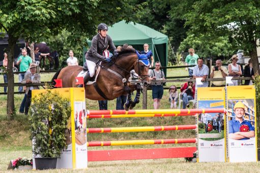 20150628_Springreiten-Boesingfeld_0065.jpg